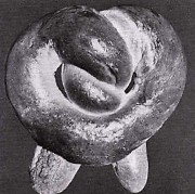 Duits Agathabrood in de vorm van een ring. Foto Max Währen.