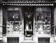 De_winkel_van_Berkhoff_aan_de_Leidsestraat_anno_1923